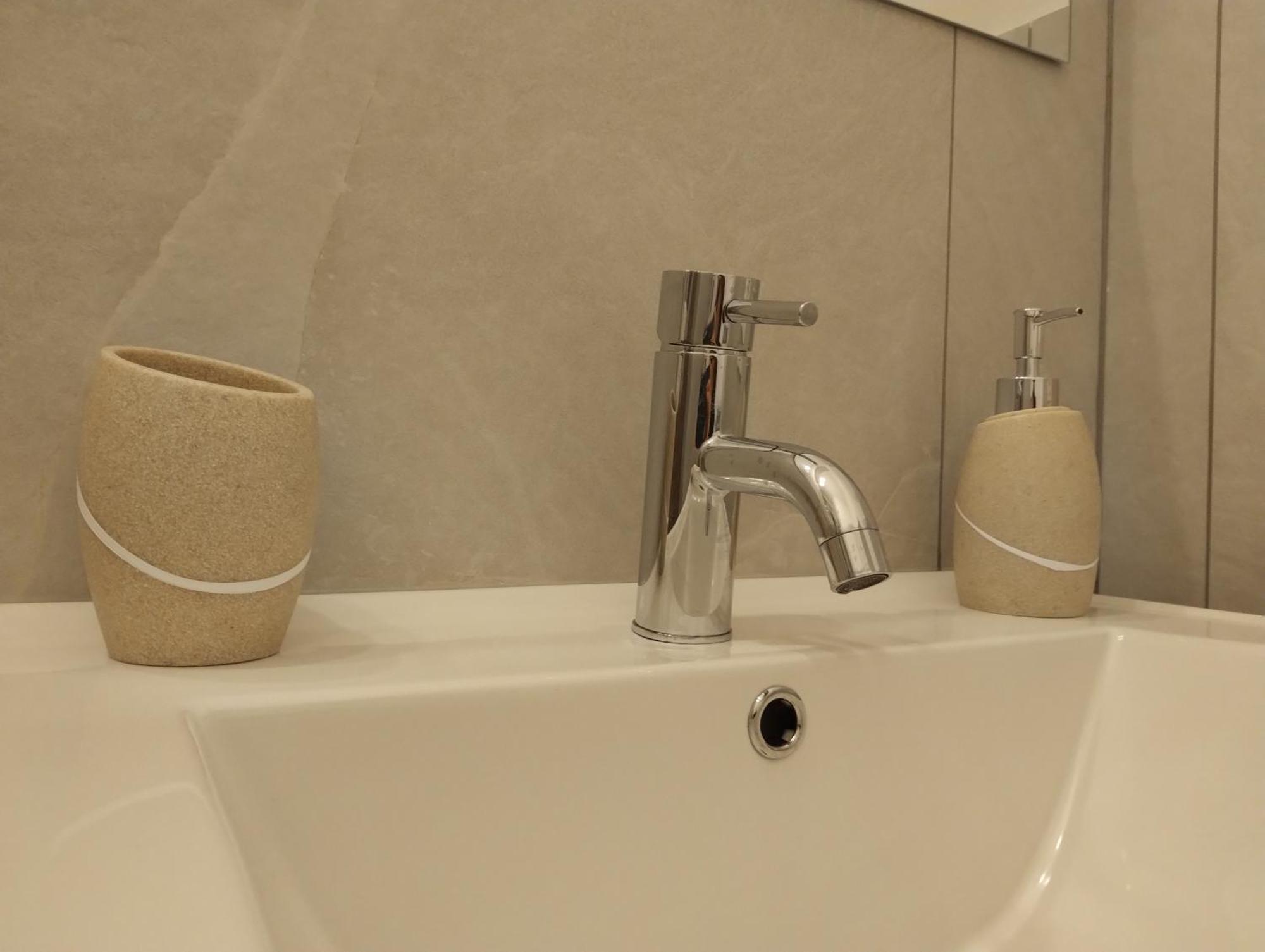 شقة Casa Linda Sul Naviglio ميلان المظهر الخارجي الصورة